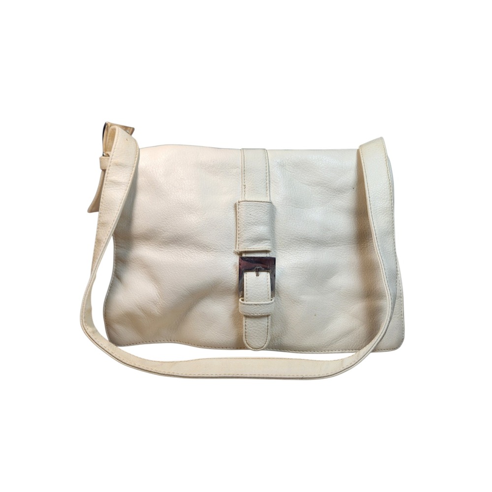 Vintage 90s White Pebbled Leather Shoulder Flap Bag Quiet Luxury Buckle Slouchy